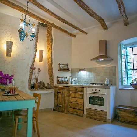Terra Arhaica - Authentic House And Traditional Breakfast Вилла *