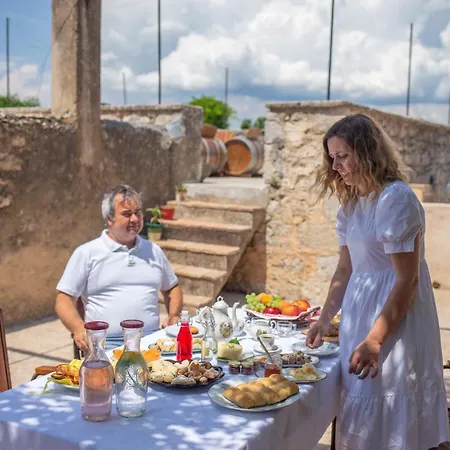 Terra Arhaica - Authentic House And Traditional Breakfast Вилла