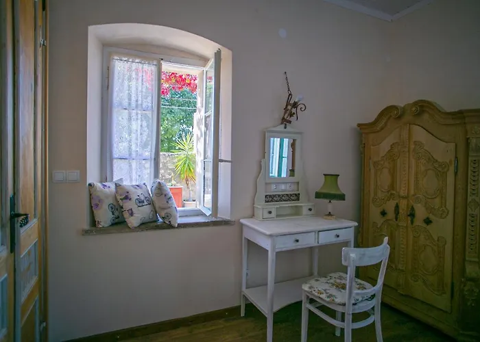 Terra Arhaica - Authentic House And Traditional Breakfast *