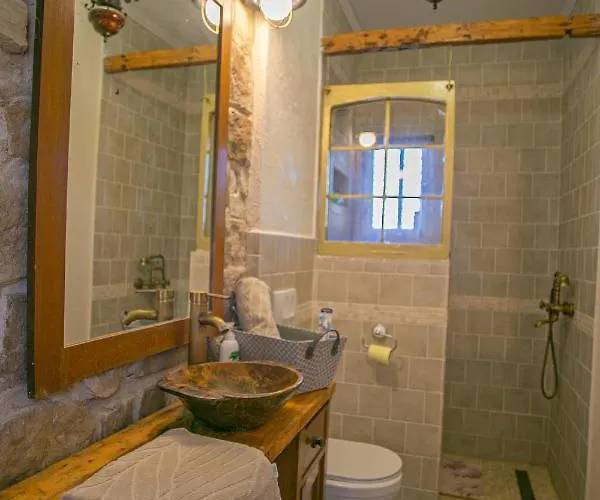 Terra Arhaica - Authentic House And Traditional Breakfast